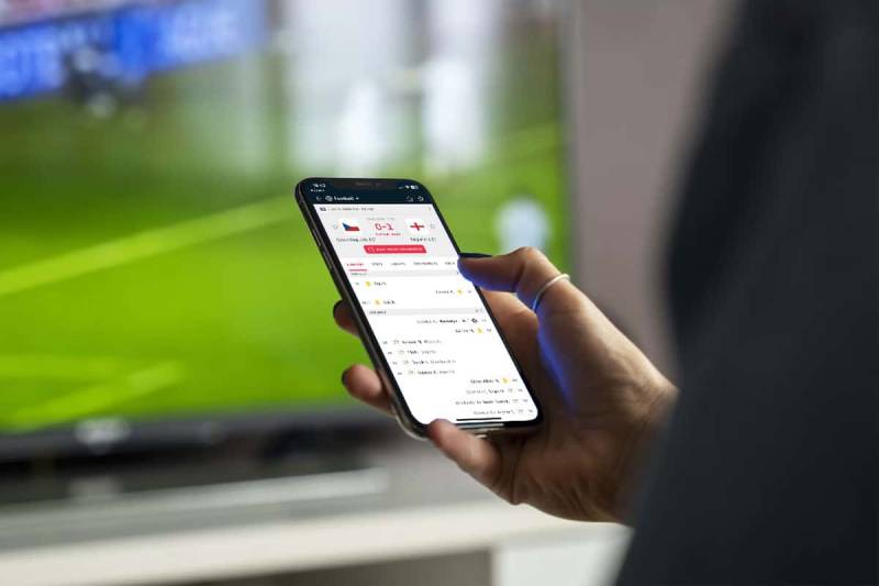 Bí Quyết Làm Giàu Từ Cá Độ Bóng Đá: Cơ Hội Hay Ảo Mộng 7 Cập nhật tin tức bóng đá liên tục